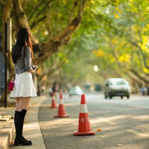 私秘教学下拉歪歪漫画
